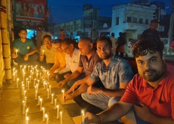 जिल्ला बचत  संघ लि.पर्साको आयोजनामा दीप प्रज्वलन कार्यक्रम सम्पन्न