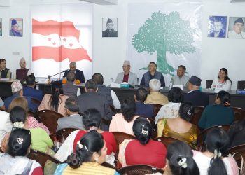 कांग्रेसमा विशेष महाधिवेशन पक्षधर २४८८ (५३ प्रतिशत )महाधिवेशन प्रतिनिधिको हस्ताक्षर बुझाइयोकांग्रेसमा विशेष महाधिवेशन पक्षधर २४८८ महाधिवेशन प्रतिनिधिको हस्ताक्षर बुझाइयो