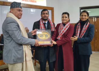 नेशनल मेडिकल कलेज द्वारा डीन प्रा.डा.र क्याम्पस प्रमुख सम्मानित