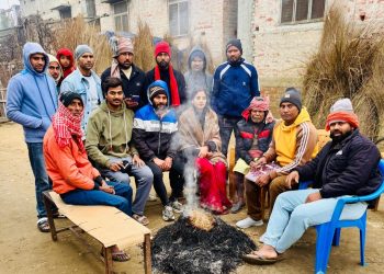 आजपा प्रति जनलहर  बिरगंज सुगौली बिर्ता२६मा रन्जु साहको नेतृत्वमा बढ्दै