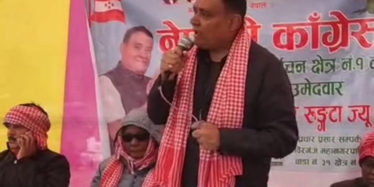 चुनाव आएपछि मात्र सक्रिय हुने ‘मौसमी नेता’ भन्दै अनिल रूङटामाथि मतदाताको आक्रोश