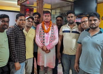 वीरगञ्ज–१५ रास्वपा युवा नेताहरूले सांसद हरि पन्तलाई दिए जीतको बधाई