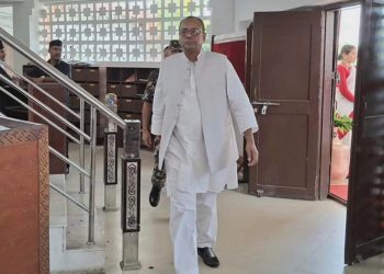 फ्लोर क्रसको डरले मधेसका मुख्यमन्त्रीले लिन सकेनन् विश्वासको मत, बैठक पटक–पटक सारियो